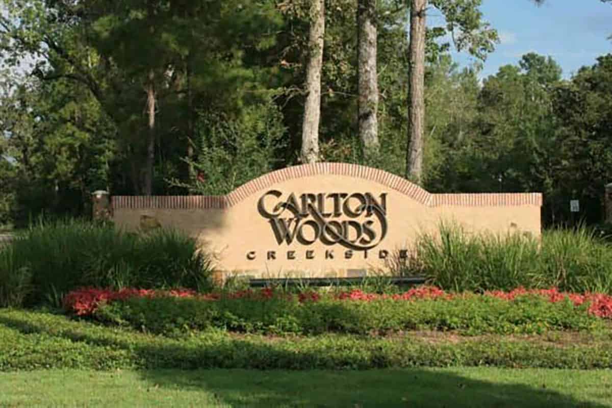 Downunda Pools serving Carlton Woods, Texas