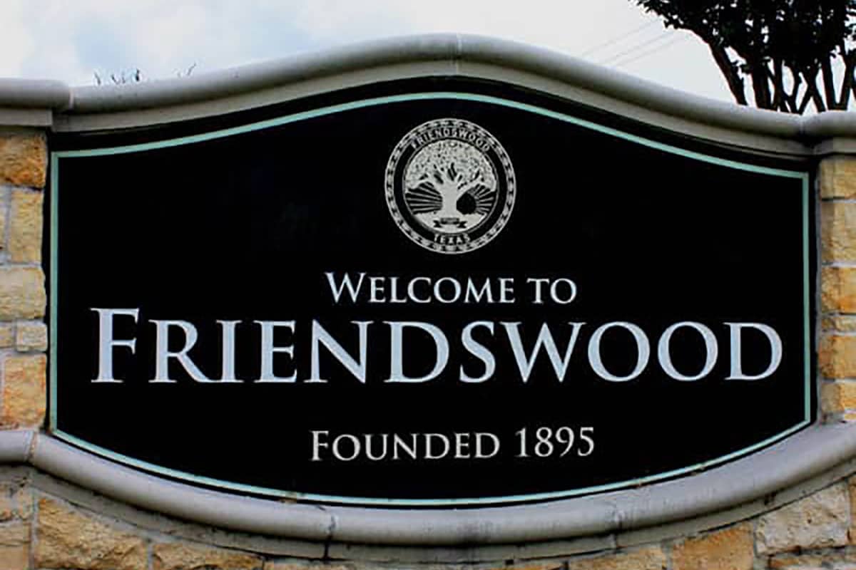 Downunda Pools serving Friendswood, Texas