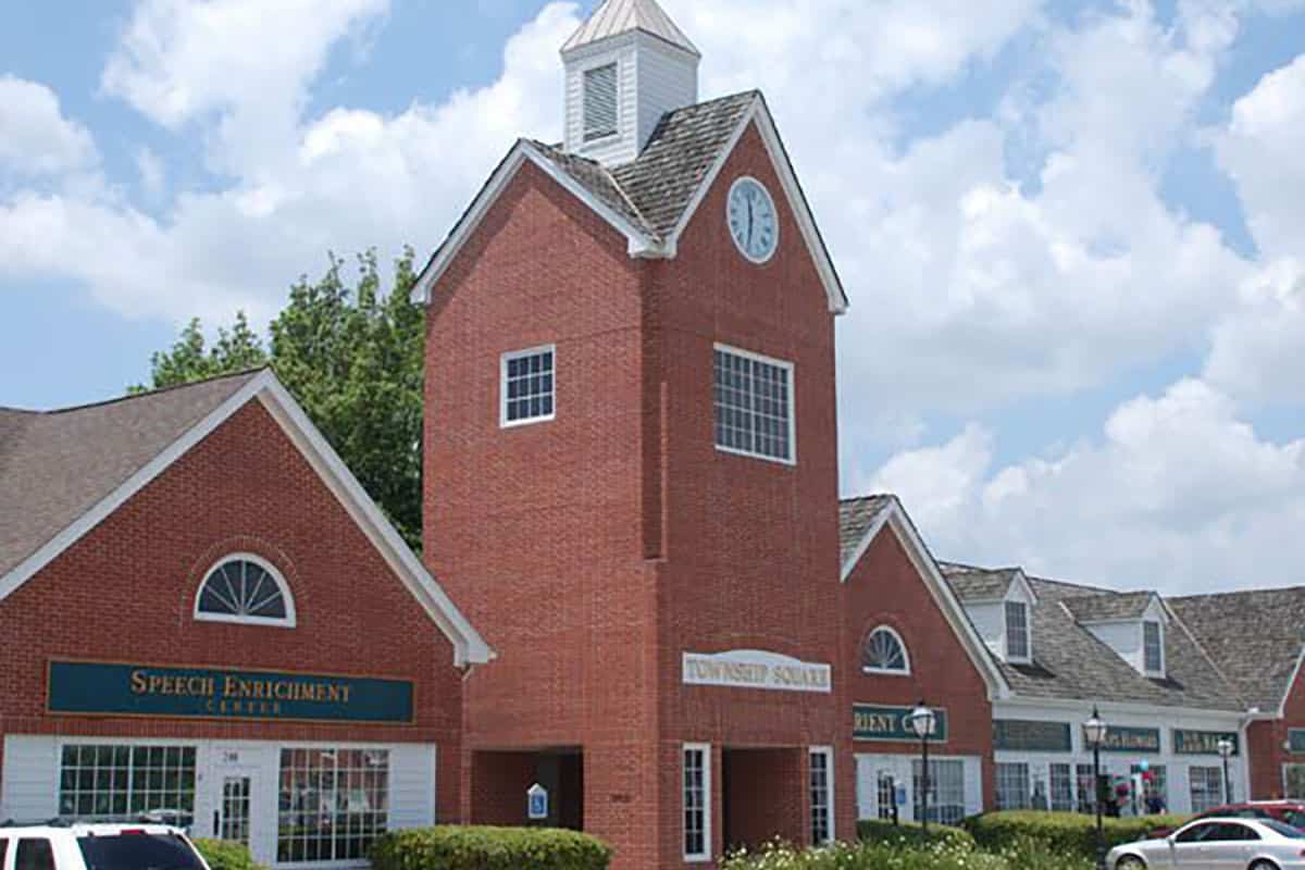 Downunda Pools serving Missouri City, Texas