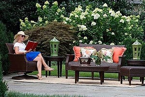 Outdoor Lounge Chairs & Patio Furniture by Downunda Pools