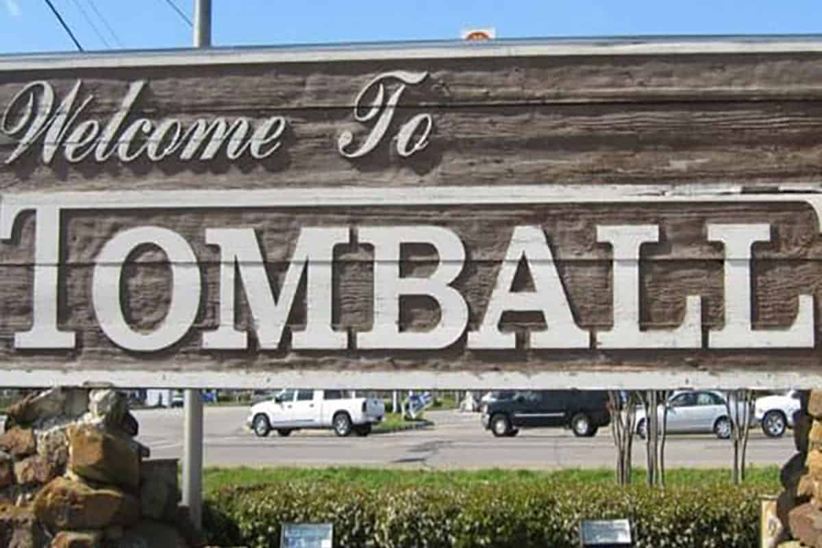 Downunda Pools serving Tomball, Texas