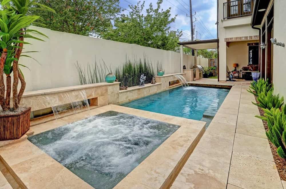 Downunda Small Pool Houston