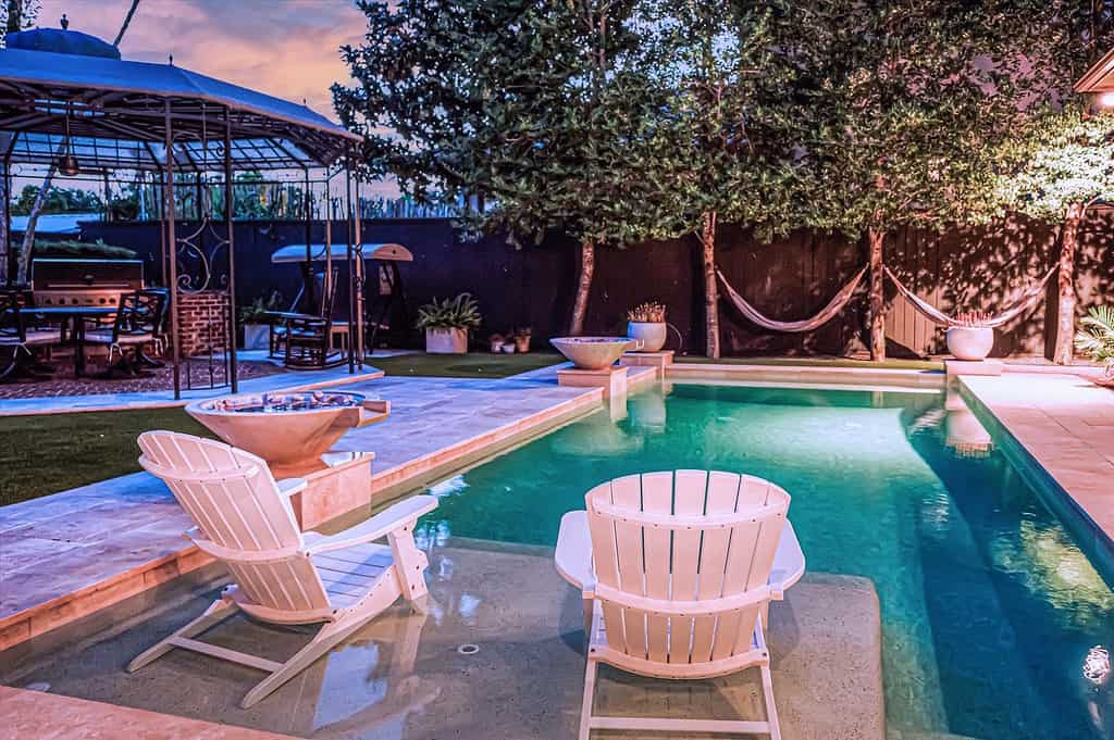 Pool Tanning Ledge-Downunda PoolsPool Tanning Ledge-Downunda Pools